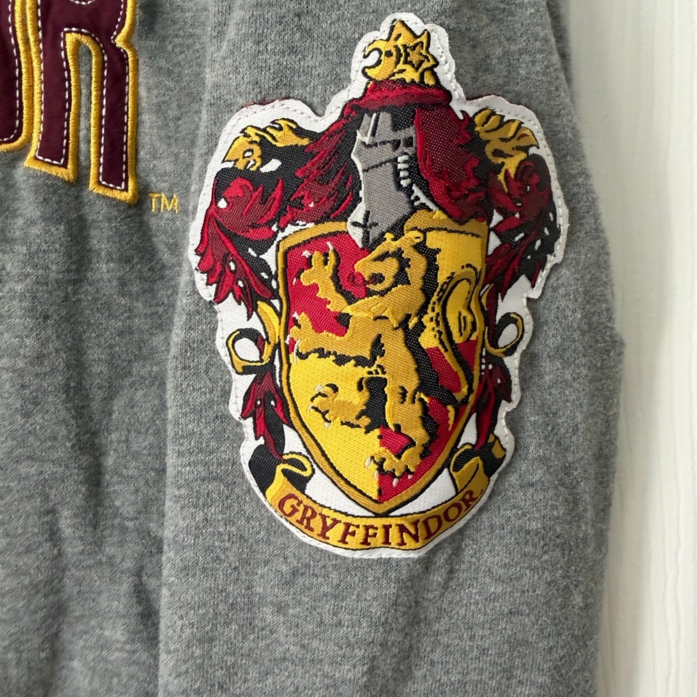 Sweatshirt - Picture 3 of 6